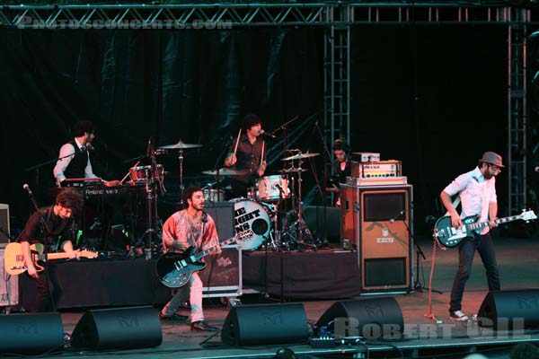 THE RIGHT ONS - 2009-08-01 - PAREDES DE COURA (Portugal) - Praia do Tabuao - 